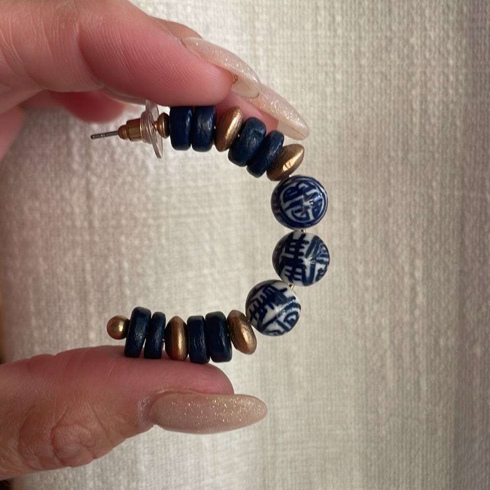 Canvas blue and white Hoop earrings - Picture 2 of 3